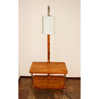 polska lampa podłogowa vintage z kloszem ze szkła